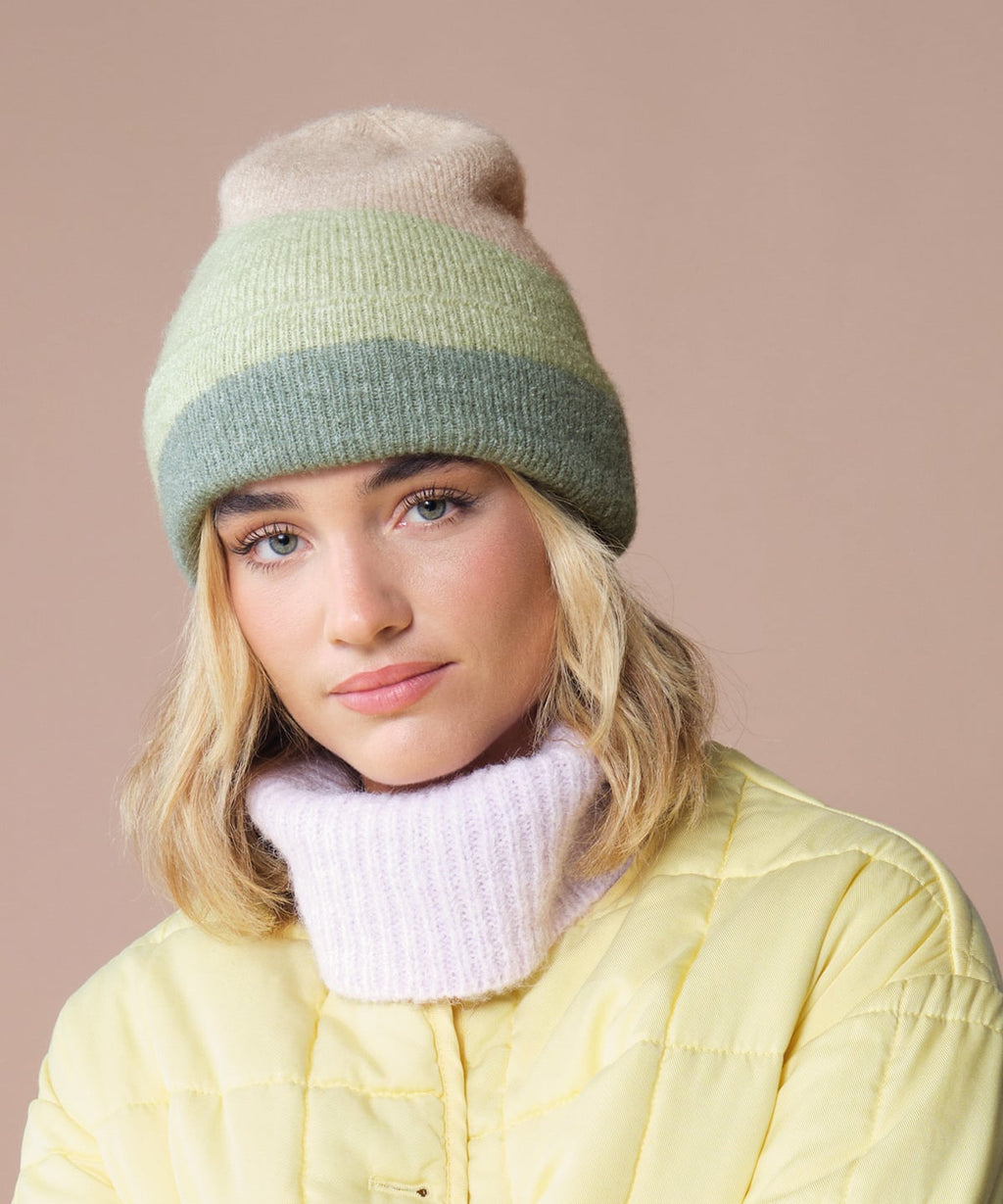 Soft wave beanie