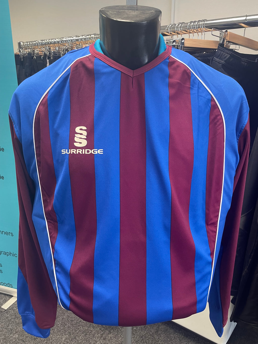 Full Set   1-17 Royal Blue and Burgundy Stripes  Long Sleeved Jersey Sized XL